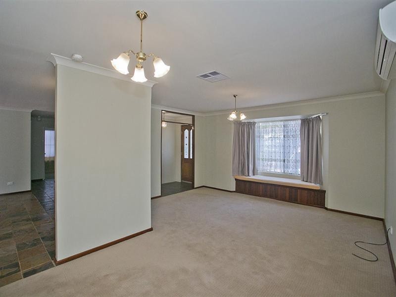 13 Rangeview Drive, Bellevue WA 6056