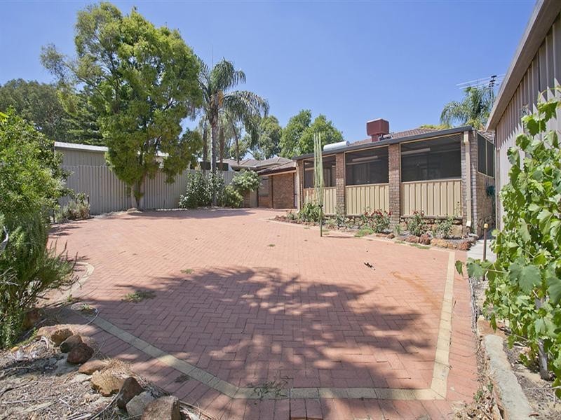 13 Rangeview Drive, Bellevue WA 6056