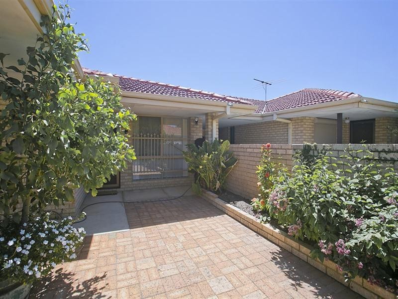 10/7 Park Road, Midvale WA 6056