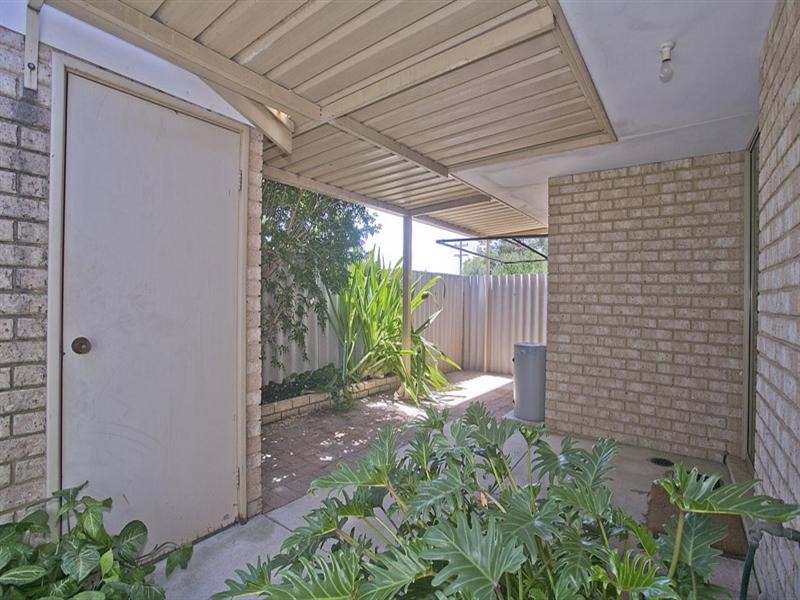 10/7 Park Road, Midvale WA 6056