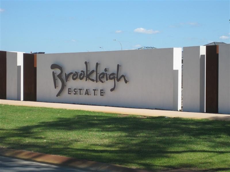 30 MIllot Vista, Caversham WA 6055