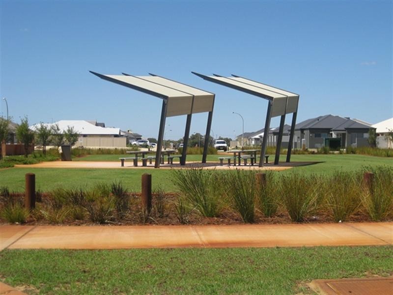 30 MIllot Vista, Caversham WA 6055