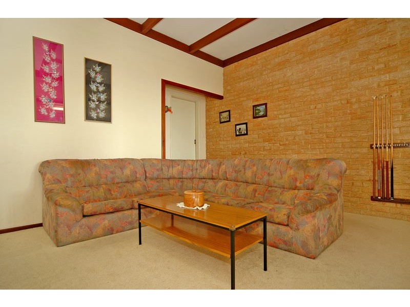 8 Brie Brie Crescent, Kalamunda WA 6076