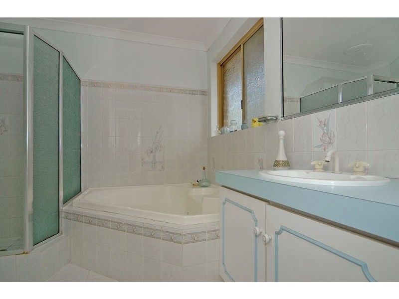 8 Brie Brie Crescent, Kalamunda WA 6076