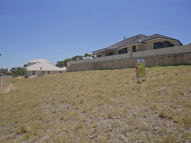 13 Willoughby Way, Swan View WA 6056