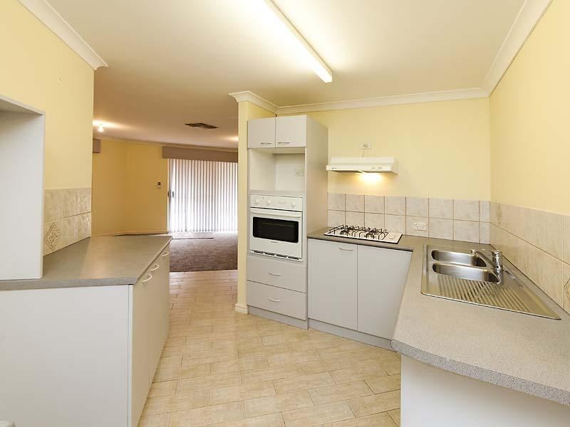 U5/43-45 Coongan Avenue, Greenmount WA 6056