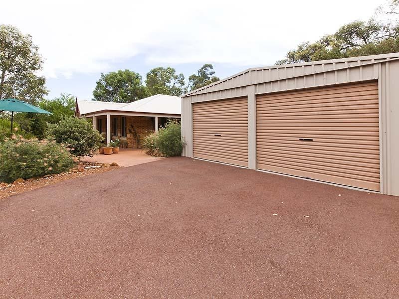 24 Cecil Street, Glen Forrest WA 6071