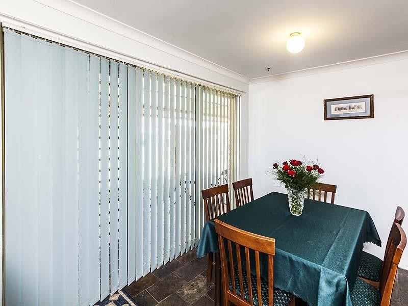 49 Reynolds Close, Swan View WA 6056