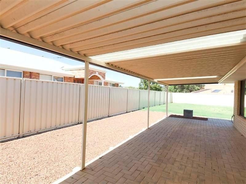 32 Weld Road, Swan View WA 6056