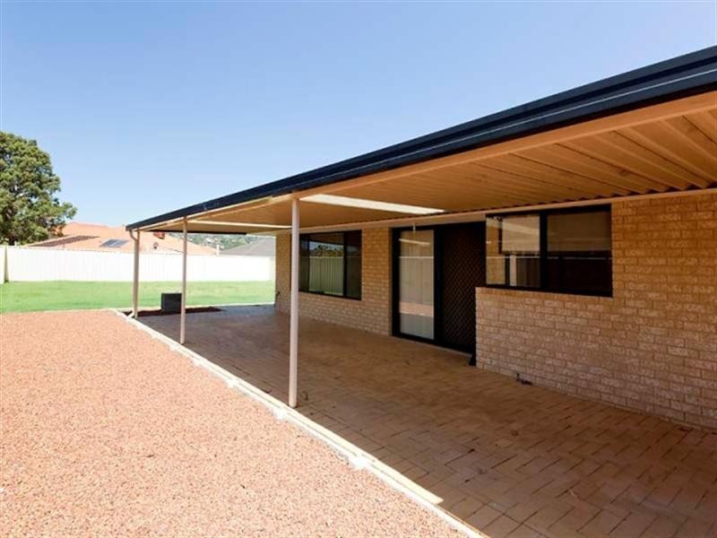 32 Weld Road, Swan View WA 6056
