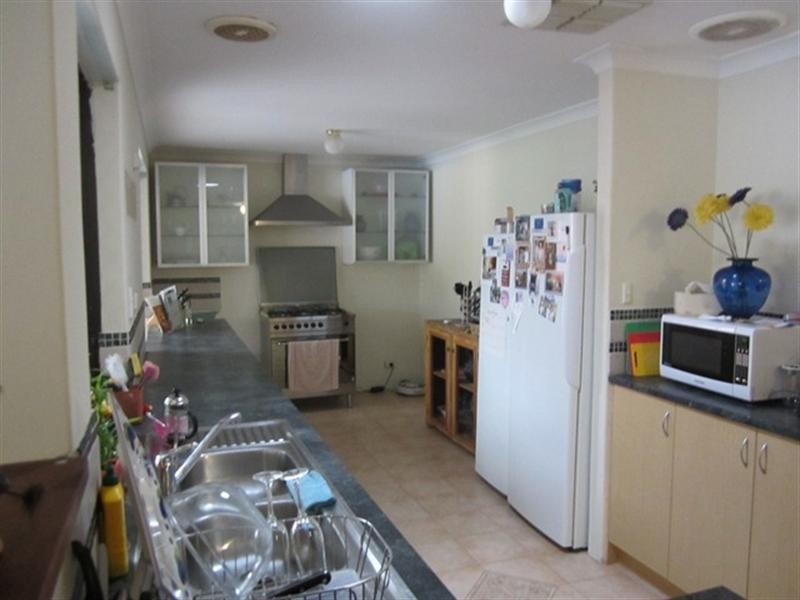 116 Innaminka Road, Greenmount WA 6056