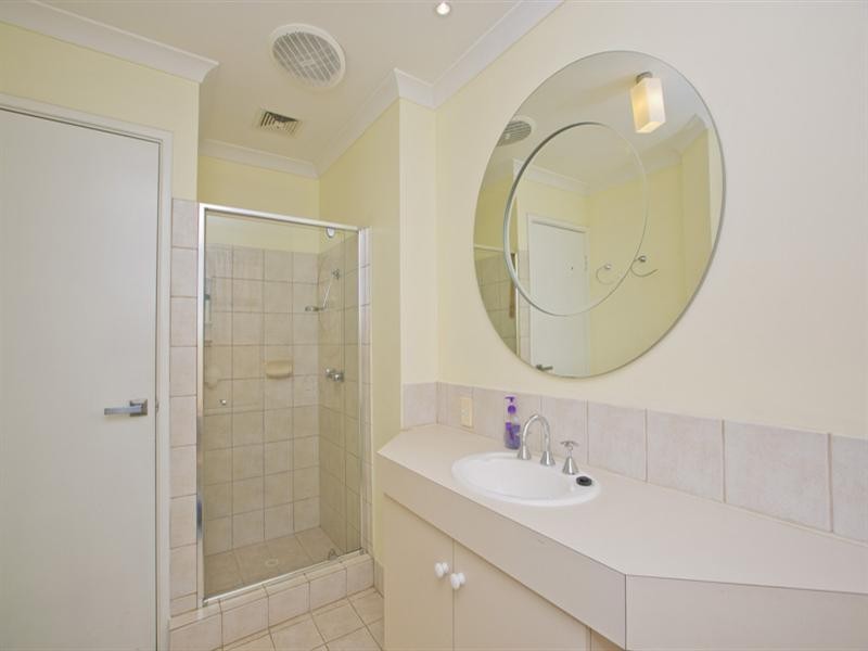 85 Stapleford Place, Swan View WA 6056