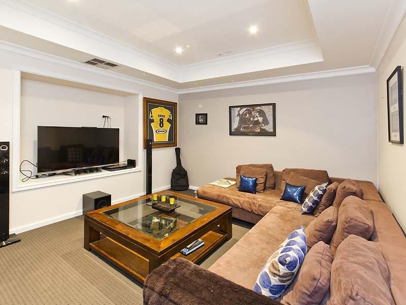 128 Riverview Avenue, South Guildford WA 6055