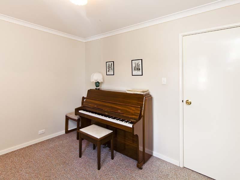 4/22 John Street, Midland WA 6056