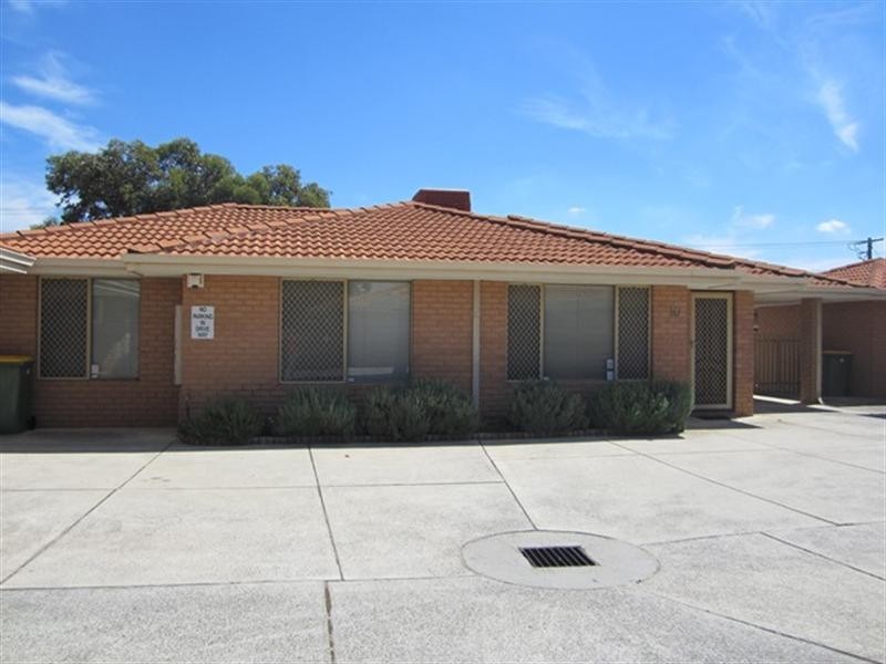 10/1 Park Road, Midvale WA 6056