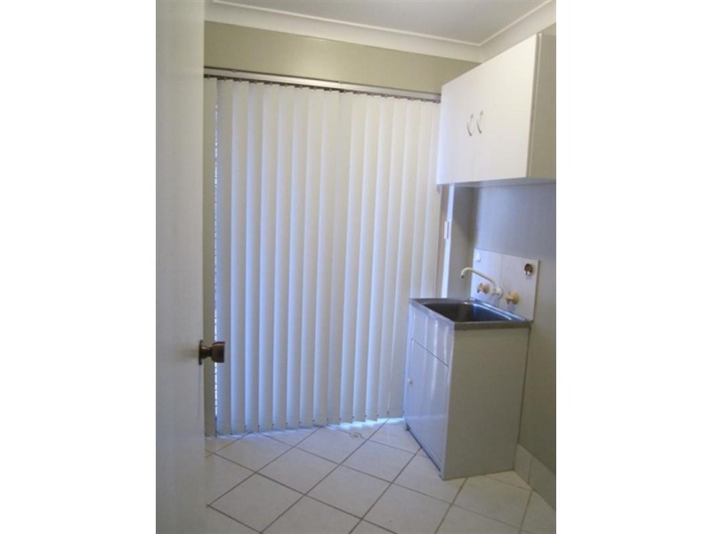 10/1 Park Road, Midvale WA 6056