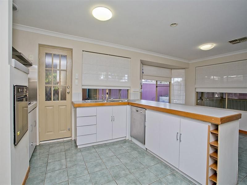 35 Tatlock Way, Stratton WA 6056