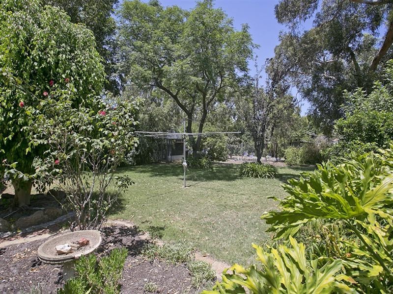 10 Christina Street, Hazelmere WA 6055