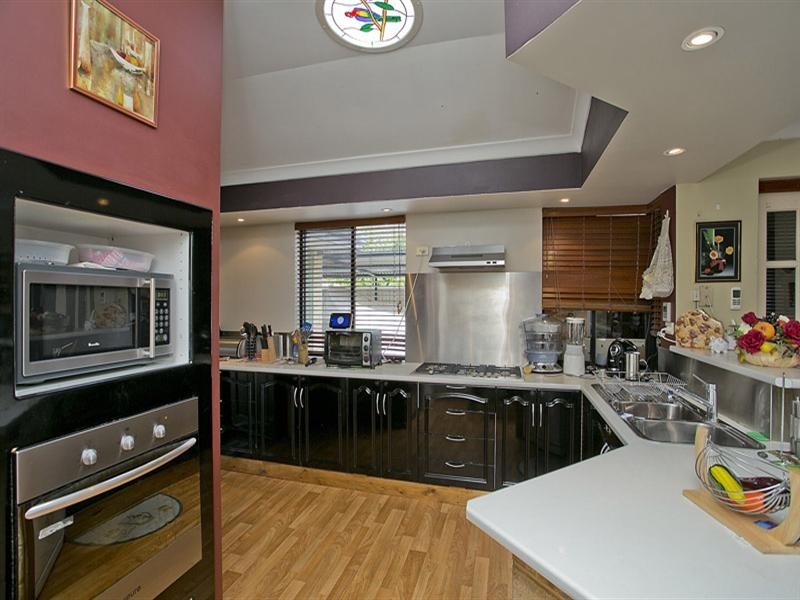 4 Altai Dale, Stratton WA 6056