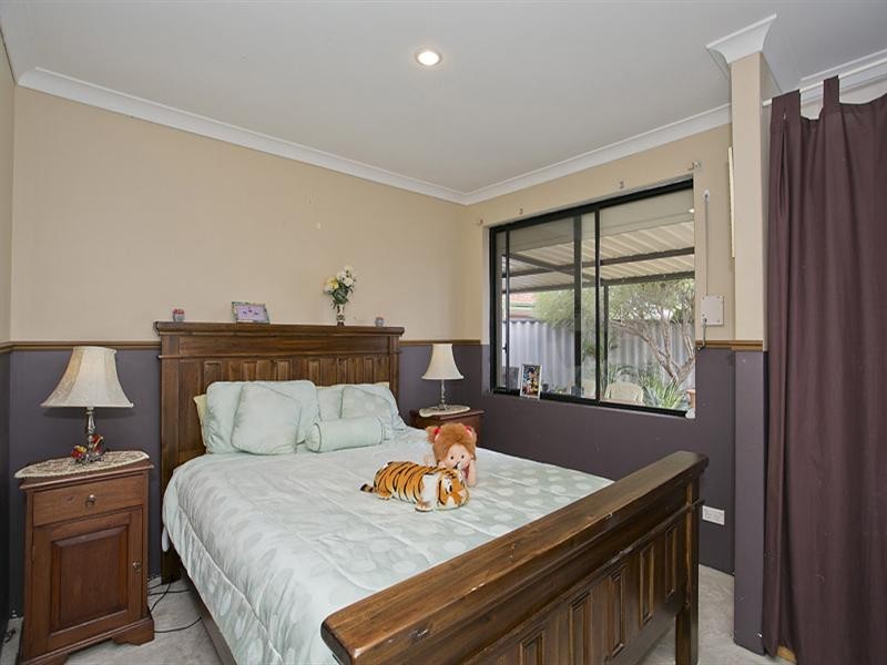 4 Altai Dale, Stratton WA 6056