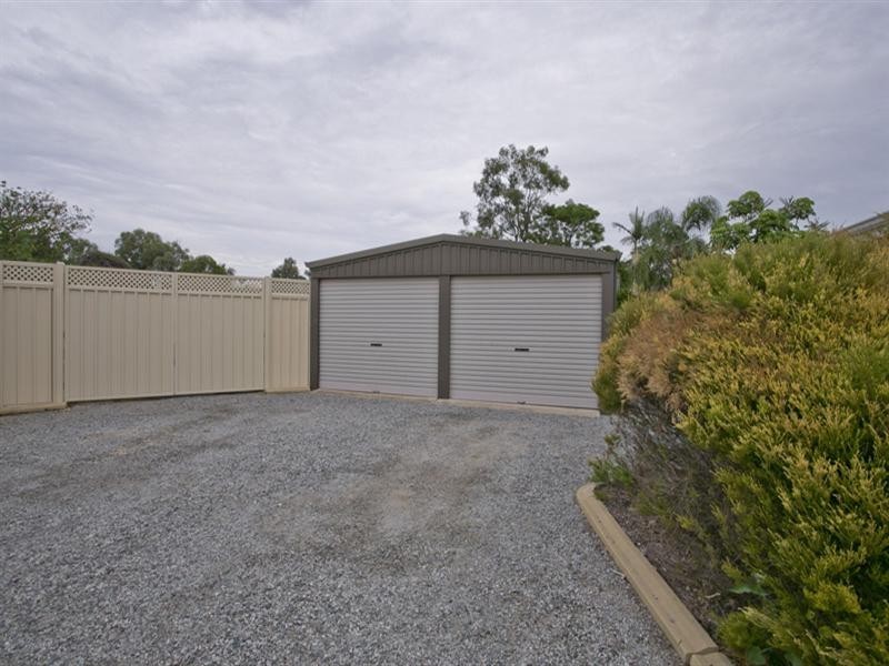 20 Christina Street, Hazelmere WA 6055