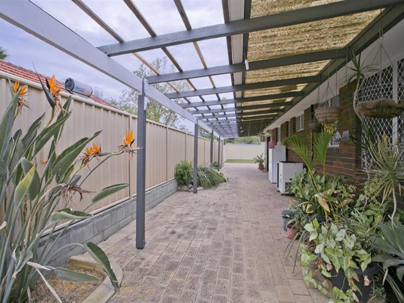 20 Christina Street, Hazelmere WA 6055