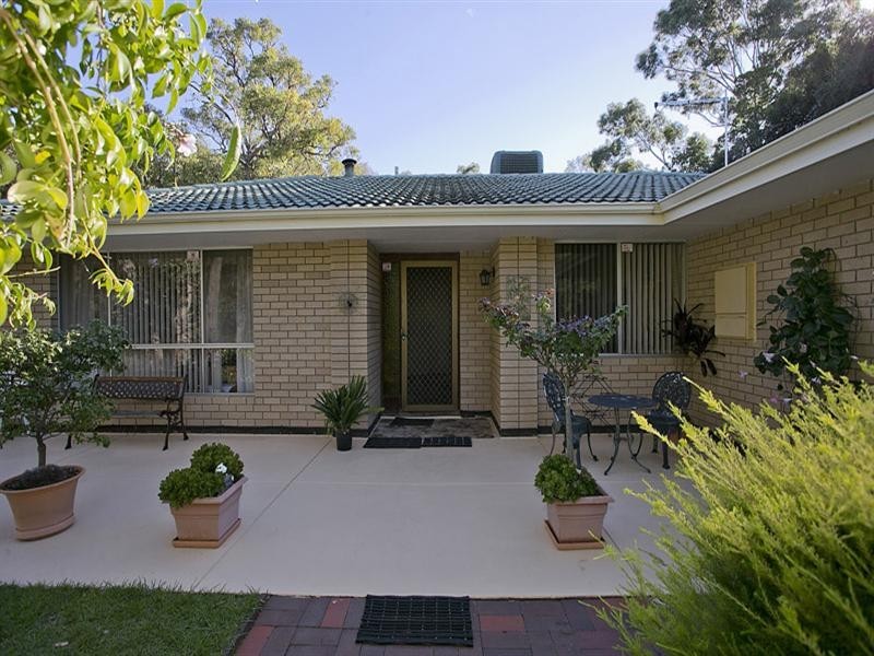 14 Hardey Road, Glen Forrest WA 6071