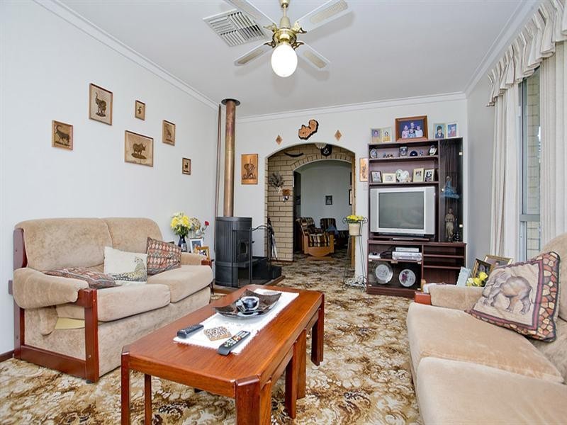 14 Hardey Road, Glen Forrest WA 6071