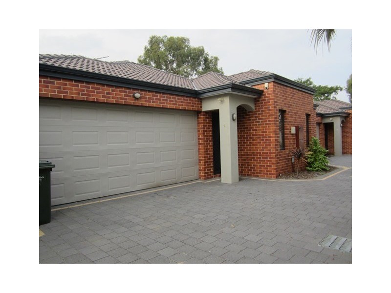 2/24 Cope Street, Midland WA 6056