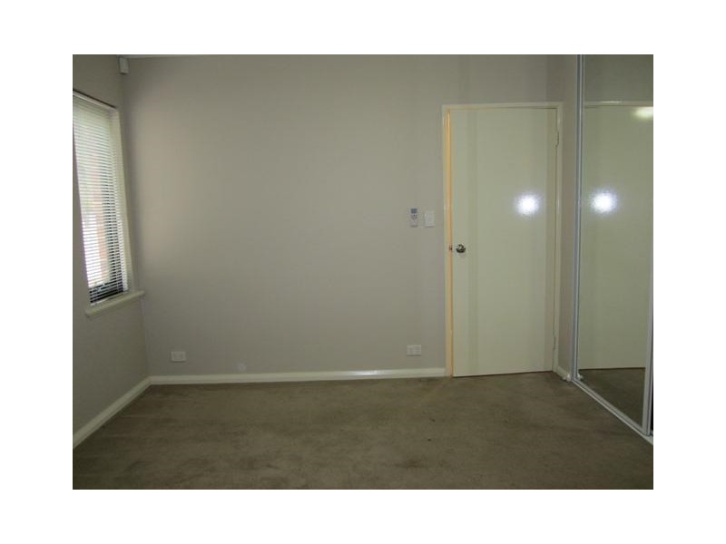 2/24 Cope Street, Midland WA 6056