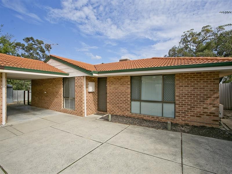 220a Blackadder Road, Swan View WA 6056