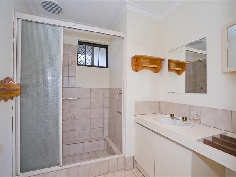 220a Blackadder Road, Swan View WA 6056