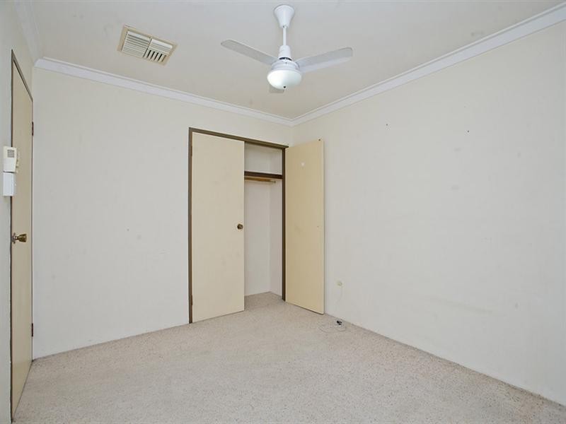 220a Blackadder Road, Swan View WA 6056