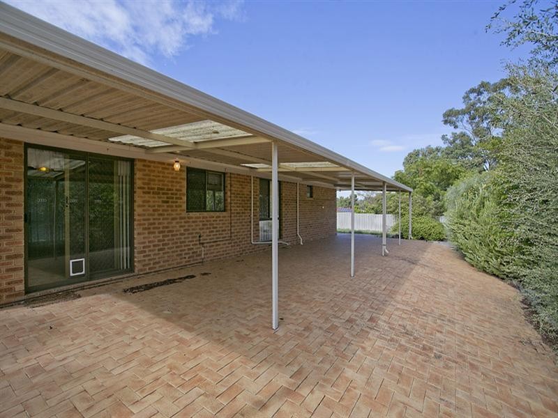 220a Blackadder Road, Swan View WA 6056