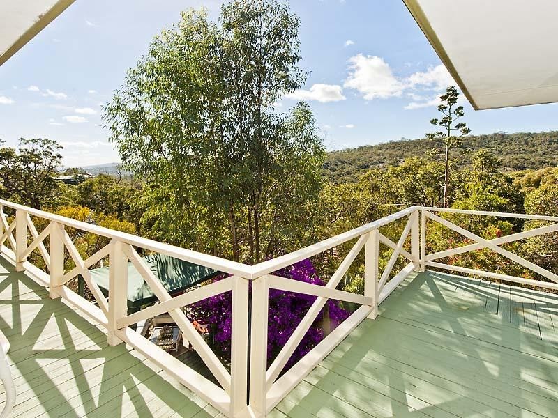 2 Sunset Hill Road, Swan View WA 6056