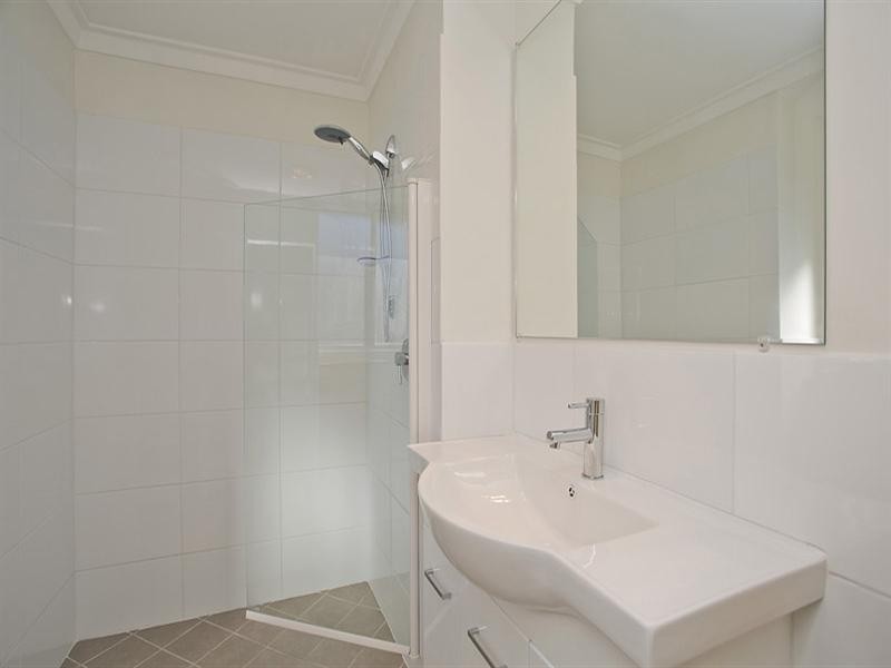 8 Gumnut Close, Swan View WA 6056