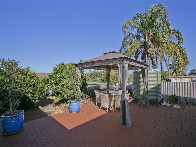 8 Gumnut Close, Swan View WA 6056