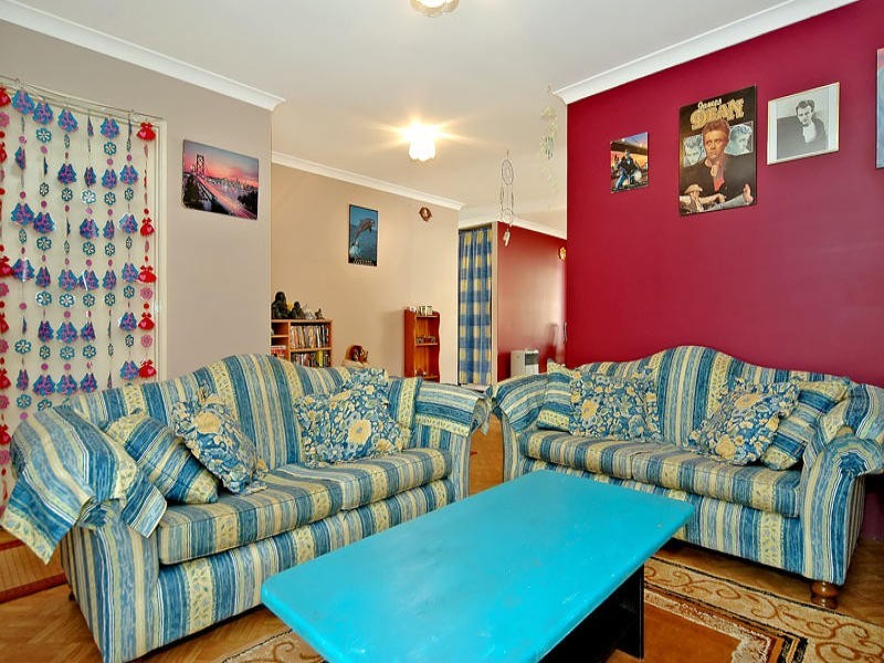 4 Hindoo Elbow, Stratton WA 6056