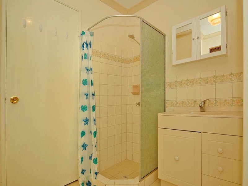 4 Hindoo Elbow, Stratton WA 6056