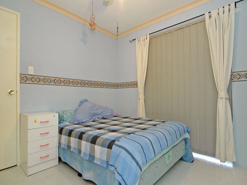 4 Hindoo Elbow, Stratton WA 6056