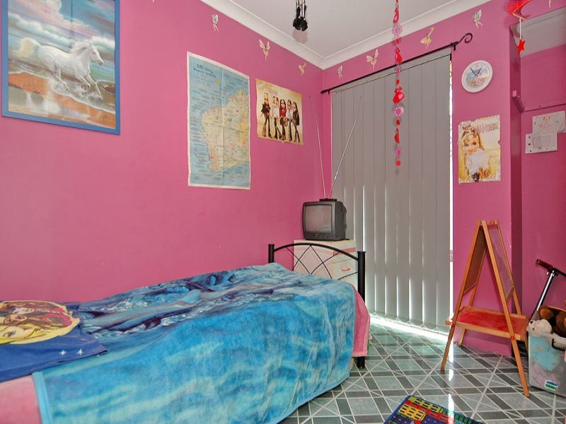 4 Hindoo Elbow, Stratton WA 6056