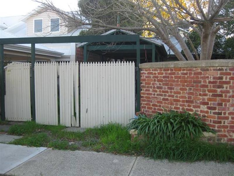 24 Byers Road, Midland WA 6056