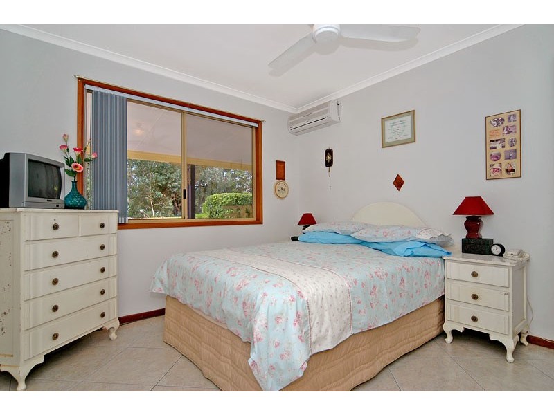 4 Darkan Street, Mundaring WA 6073