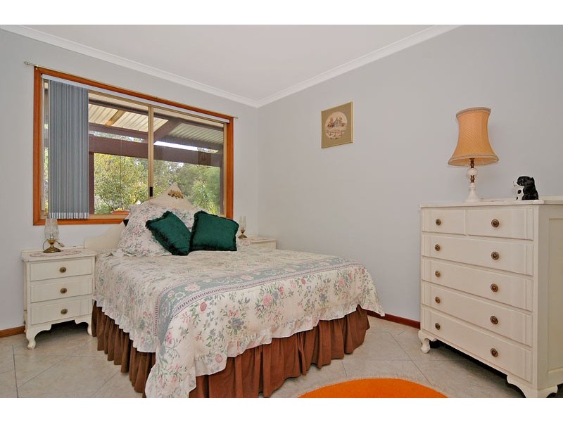 4 Darkan Street, Mundaring WA 6073