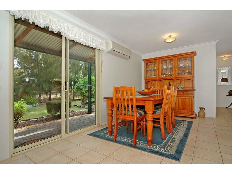 4 Darkan Street, Mundaring WA 6073