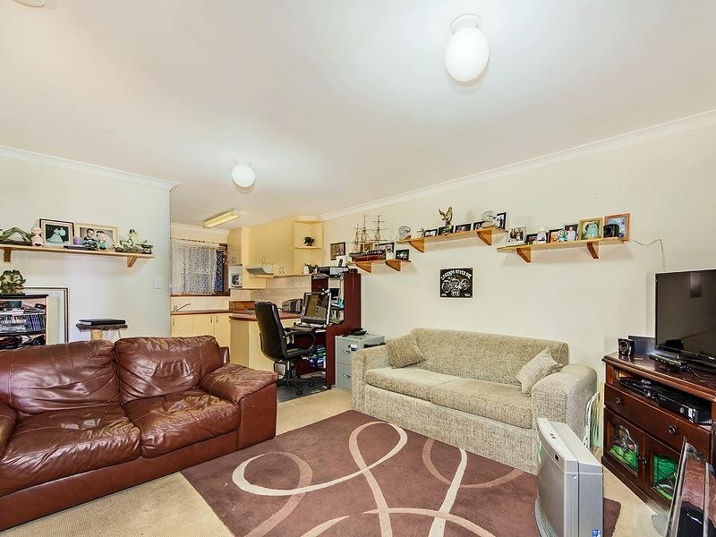 11F John Street, Midland WA 6056