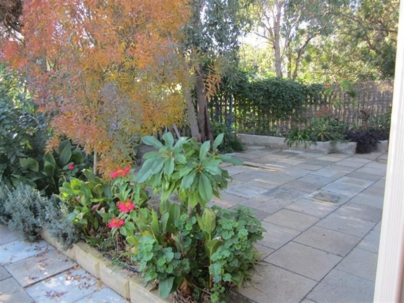 3 Jarril Place, Koongamia WA 6056