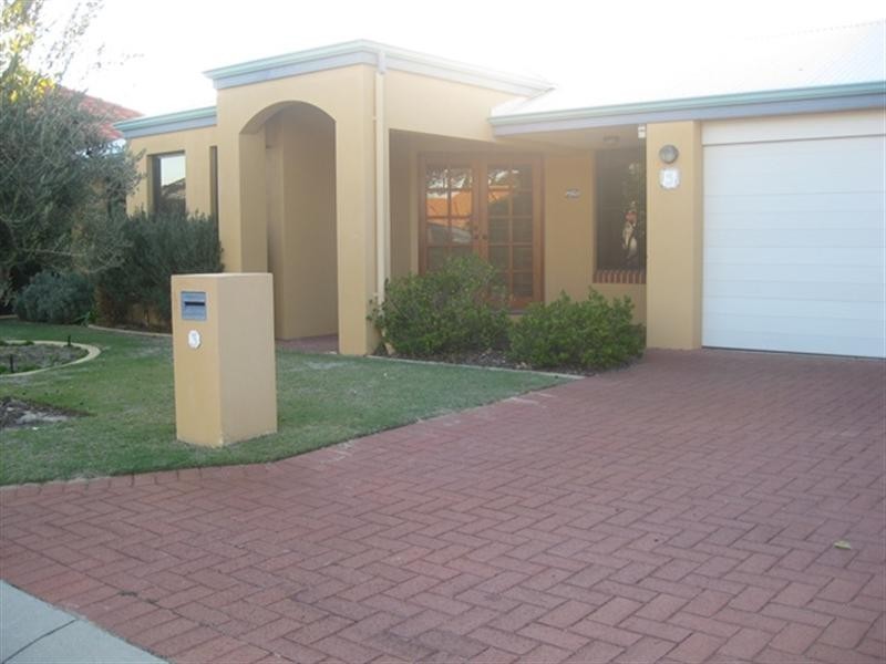 3 Verona Way, Ellenbrook WA 6069