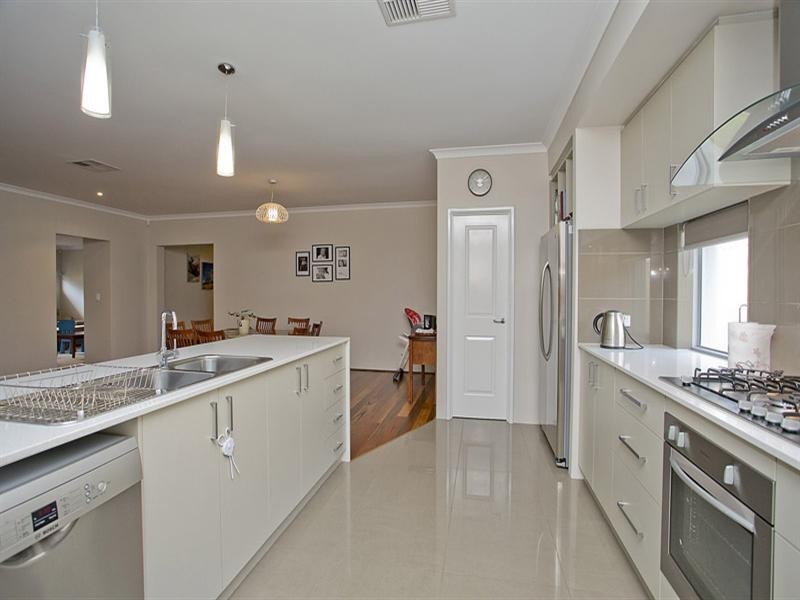 148 West Parade, South Guildford WA 6055