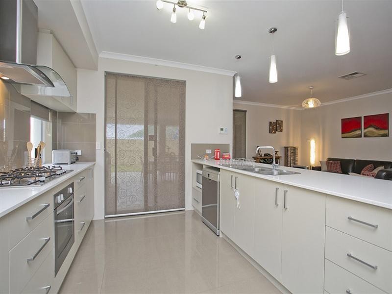 148 West Parade, South Guildford WA 6055